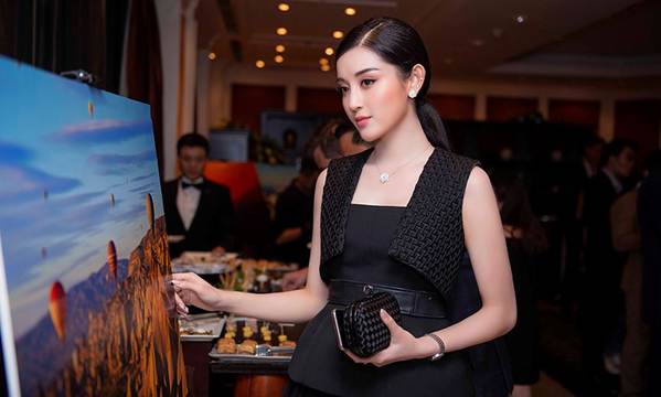 Á hậu Huyền My yêu kiều dự sự kiện với cây đen sang trọng-5