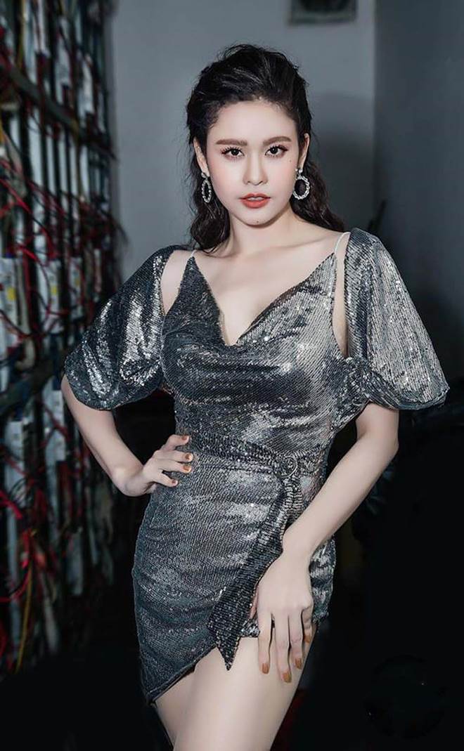 Phụ nữ đẹp nhất khi không thuộc về ai: hậu đổ vỡ, những mỹ nhân Việt càng khoe dáng sexy-9