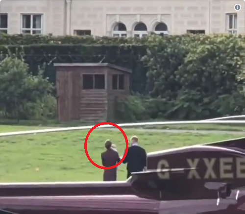 Người hâm mộ phát sốt khi rò rỉ hình ảnh mới nhất của Hoàng tử út Louis tròn 6 tháng tuổi bên cạnh cha mẹ-2