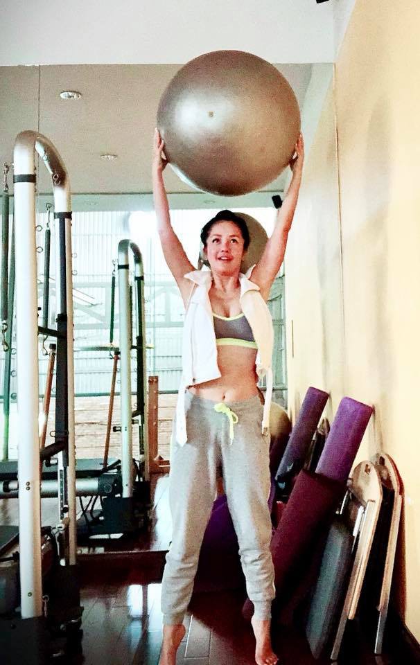 Mẹ đơn thân Hồng Nhung U50 nóng bỏng khó cưỡng khi diện bikini-14