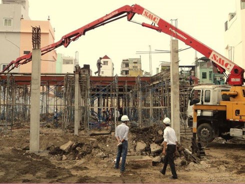 Quảng Ninh: 3 người thương vong khi đang vận hành máy bơm bê tông