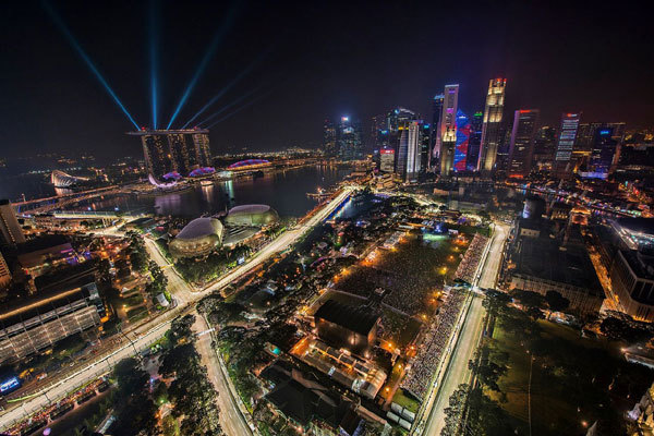 Một lần đến ‘kinh đô ánh sáng làng F1’ Singapore Grand Prix-2
