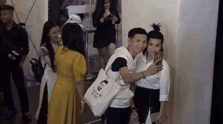 Kiều Minh Tuấn và Cát Phượng rạng rỡ đi dự sự kiện nhưng lại cố tình giữ khoảng cách với nhau-3