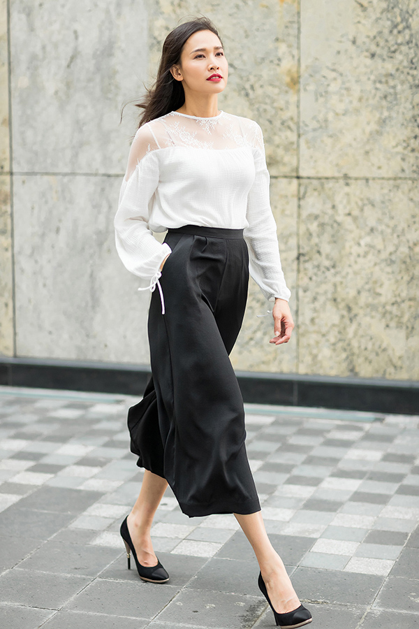 Dương Mỹ Linh khoe gu ăn vận cá tính sau thời gian hạn chế xuất hiện-7