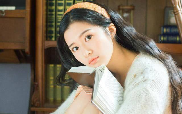 3 cung Hoàng đạo vận đào hoa nở rộ vào cuối năm, kiểu gì cũng tìm được một nửa hoàn hảo dành cho mình-1