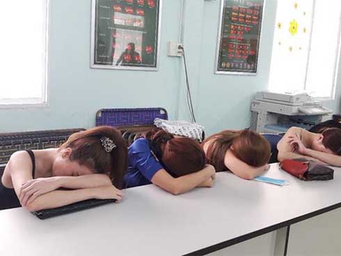 Hành trình đột kích các ổ tệ nạn đất Sài thành: Chợ tình” của giới bình dân-2