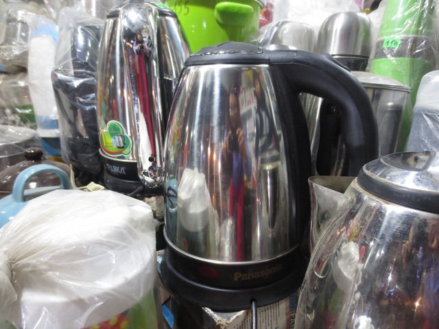 Ấm siêu tốc giá rẻ và những hiểm họa khôn lường không báo trước-1