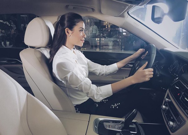 Cuộc sống sang chảnh của Phạm Hương trước khi sang Mỹ ở ẩn-10