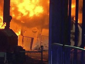 Trực thăng của ông chủ Leicester City gặp nạn thảm khốc-1