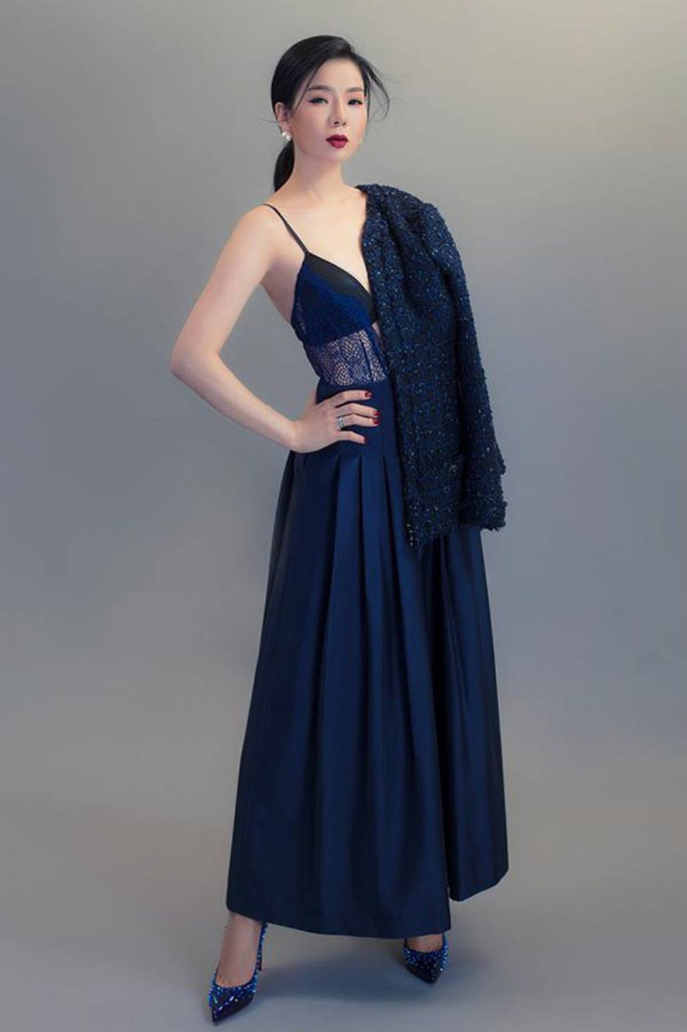 Ảnh: Trước Lệ Quyên, nhiều sao Việt gặp sự cố nhan sắc vì dao kéo-2