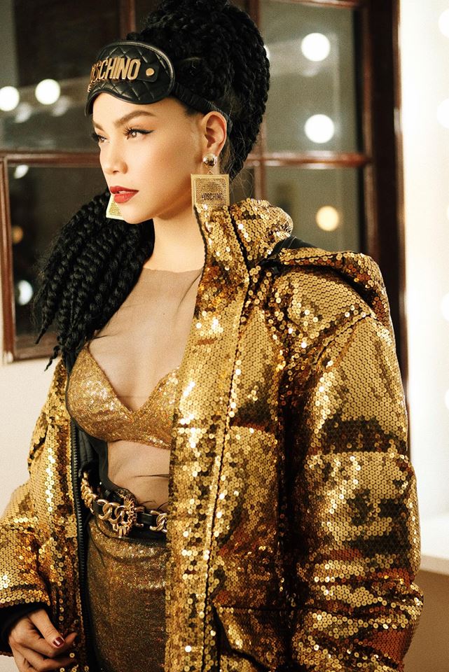 Hồ Ngọc Hà đeo đồ bịt mắt ra đường giống hệt như siêu mẫu Gigi Hadid-3