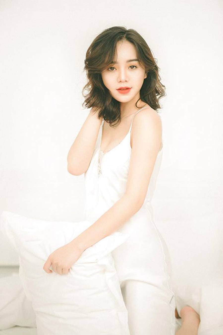 Vẻ đẹp mong manh tựa khói sương của em gái Lan cave trong Quỳnh búp bê-11