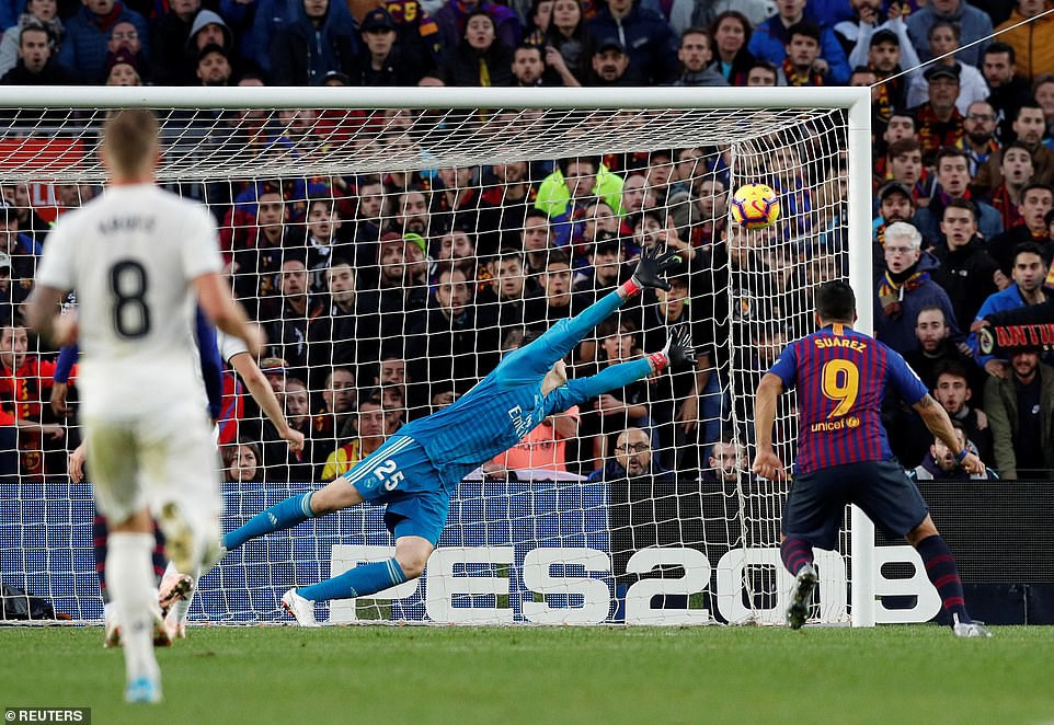 Bạn tri kỷ của Messi ghi 3 bàn, Real Madrid thảm bại nhục nhã 1-5 trước Barca ở trận Siêu kinh điển-15