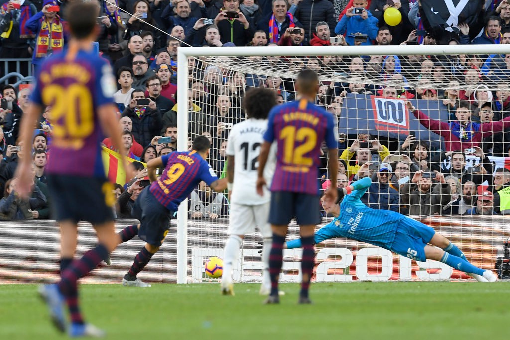 Bạn tri kỷ của Messi ghi 3 bàn, Real Madrid thảm bại nhục nhã 1-5 trước Barca ở trận Siêu kinh điển-8