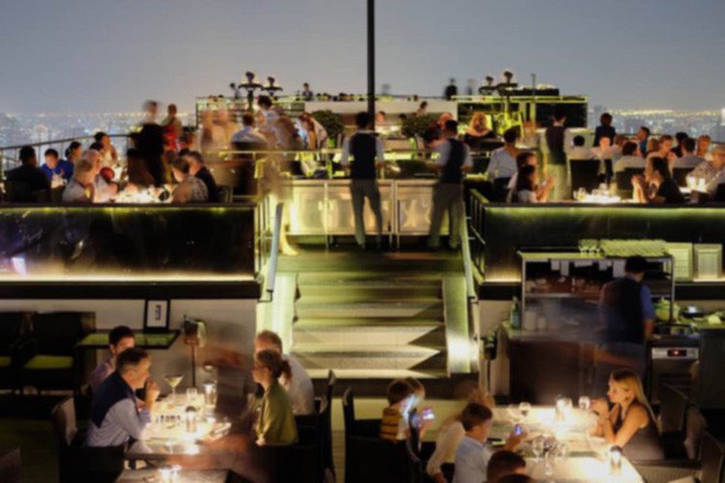 Lột trần sự thật không như là phim khi nghỉ dưỡng trên du thuyền đắt tiền-20