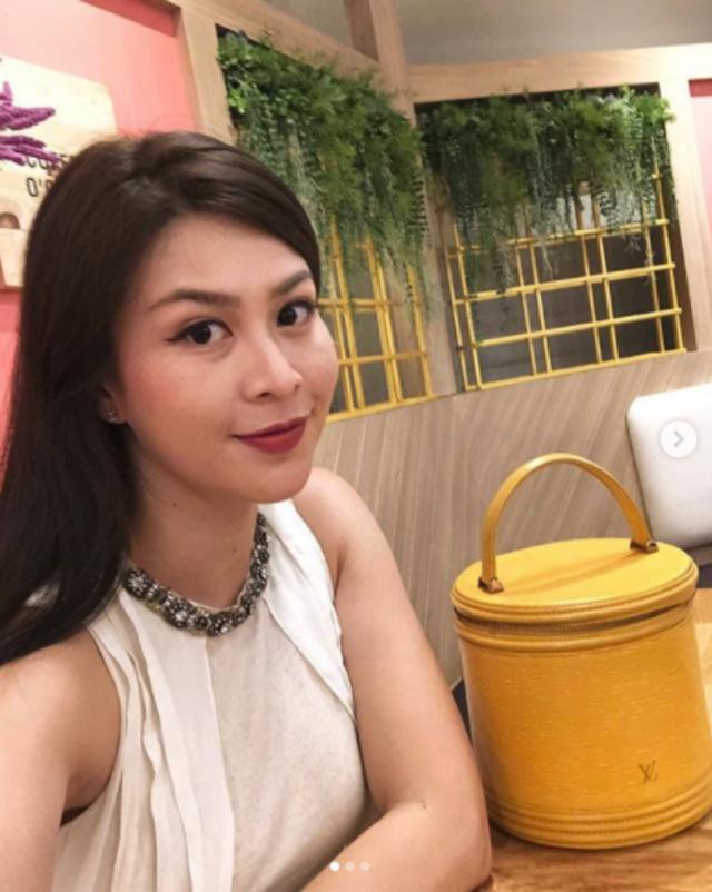 Sự nghiệp không phải dạng vừa của nữ trợ lý tử nạn cùng chủ tịch Leicester - Á hậu Hoàn vũ Thái Lan-8