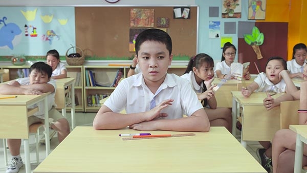 Câu chuyện 2 cậu con nuôi nổi tiếng của Hoài Linh: Nghe lời vẫn ở đỉnh vinh quang, bất phục rơi tận đáy vực thẳm-17