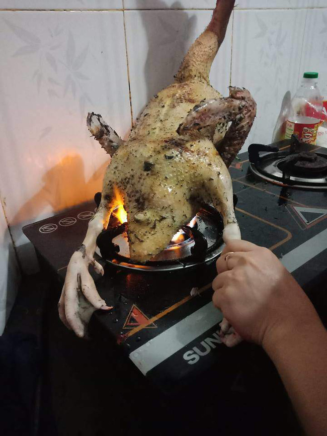 Bà nội trợ nhờ chỉ cách làm lông vịt cho sạch, chị em xui nhổ lông nách sao thì làm y vậy-2