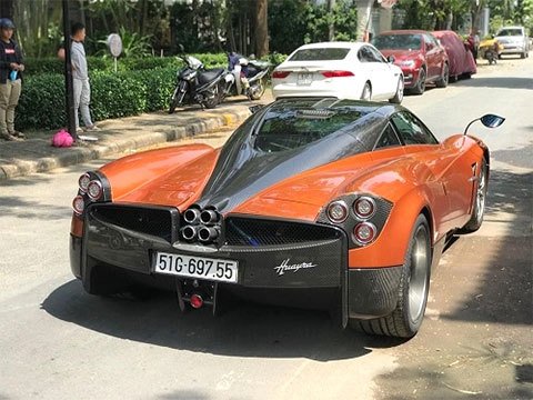 Thần gió Pagani Huayra trăm tỷ của Minh Nhựa đủ điều kiện ra đường-1