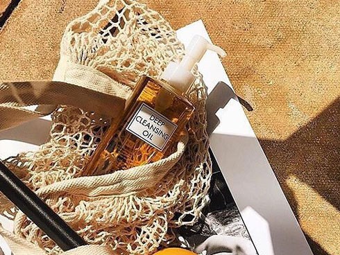 6 lọ tẩy trang bán chạy nhất trên Amazon: Tất cả đều cho da sạch sâu và tích hợp nhiều công dụng dưỡng