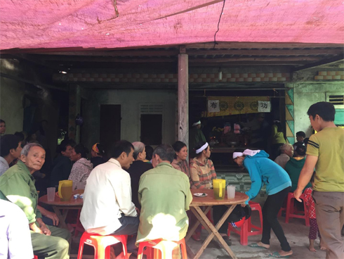 Nghẹn lòng lý do mẹ và con trai 18 tháng chết treo cổ-3