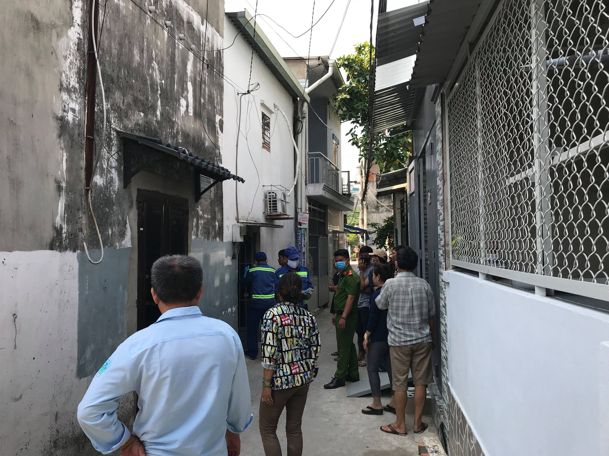 Người cậu ngã quỵ khi phát hiện cháu ruột treo cổ tử vong trong căn nhà khép hờ-2