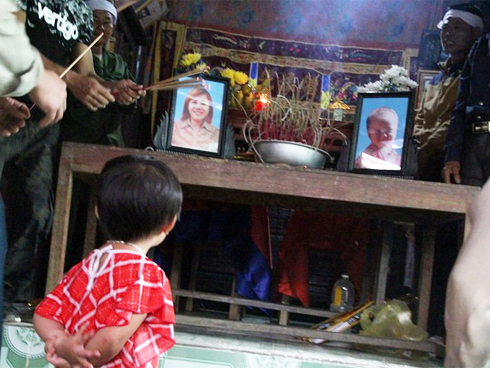 Vụ mẹ cùng con 18 tháng tự tử: Hé lộ nguyên nhân dẫn đến sự việc đau lòng-3