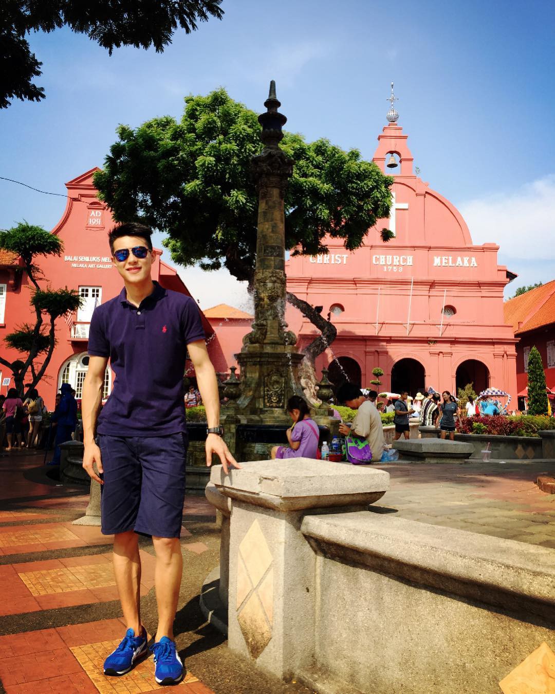 Chàng hotboy vừa cầu hôn Hương Giang: Người Trung 100%, ngoại hình đã đỉnh song profile còn khủng hơn!-12