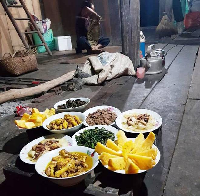 Lấy được giai tân, cô dâu 62 tuổi còn cưa đổ mẹ chồng nhờ những mâm cơm xuất sắc-2