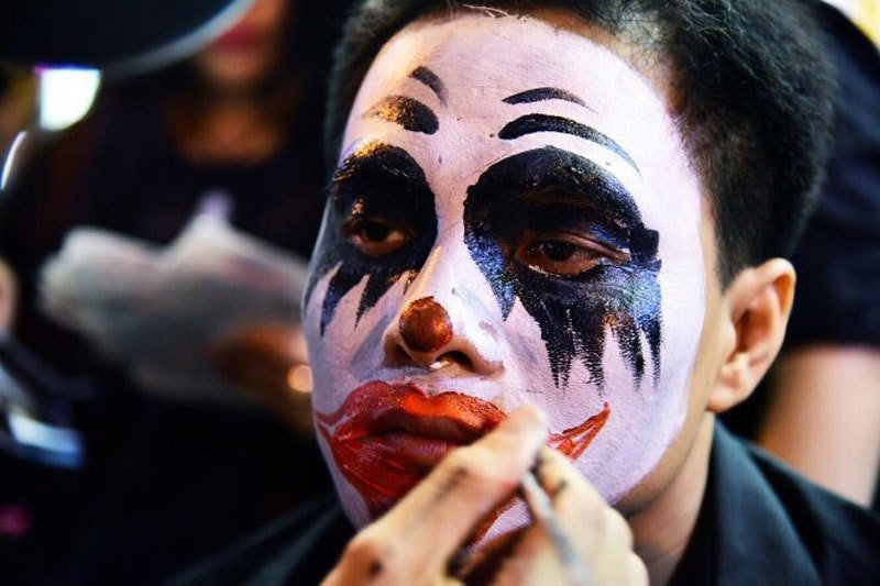 Được tiếng dân chơi: Cô giáo mầm non kiếm 10 triệu mỗi đêm-2