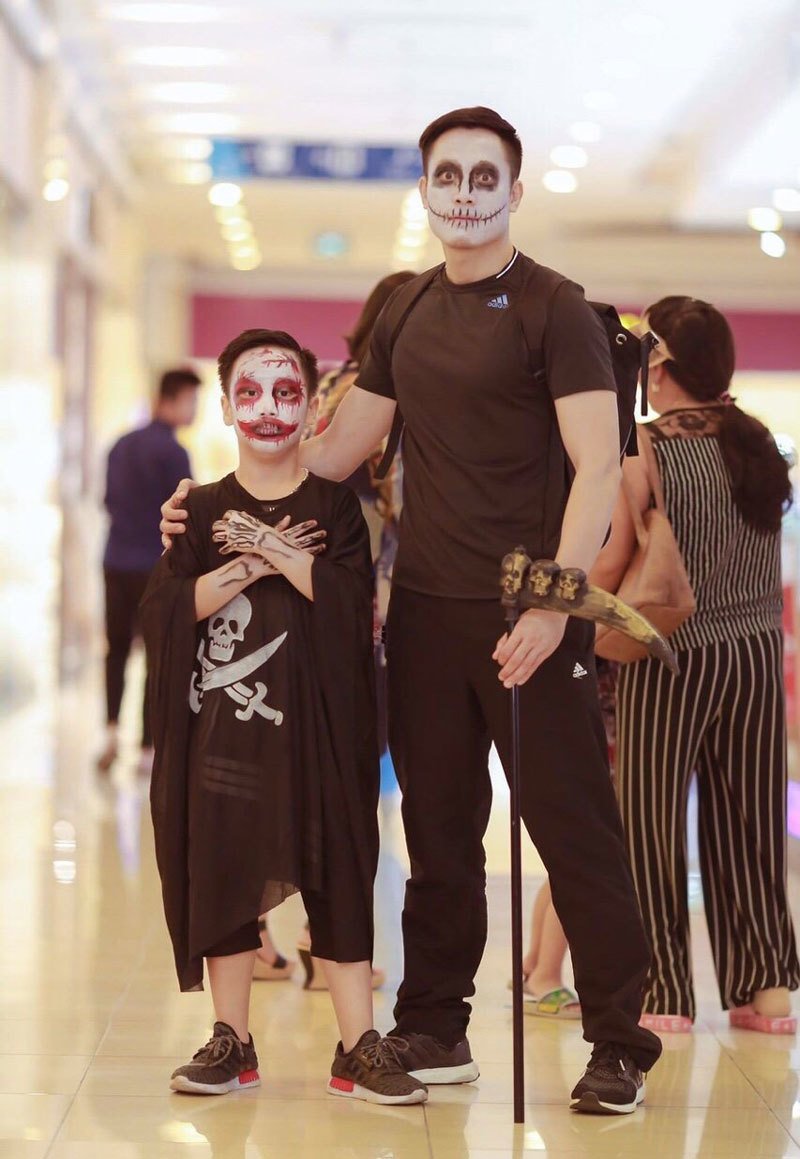 Được tiếng dân chơi: Cô giáo mầm non kiếm 10 triệu mỗi đêm-1