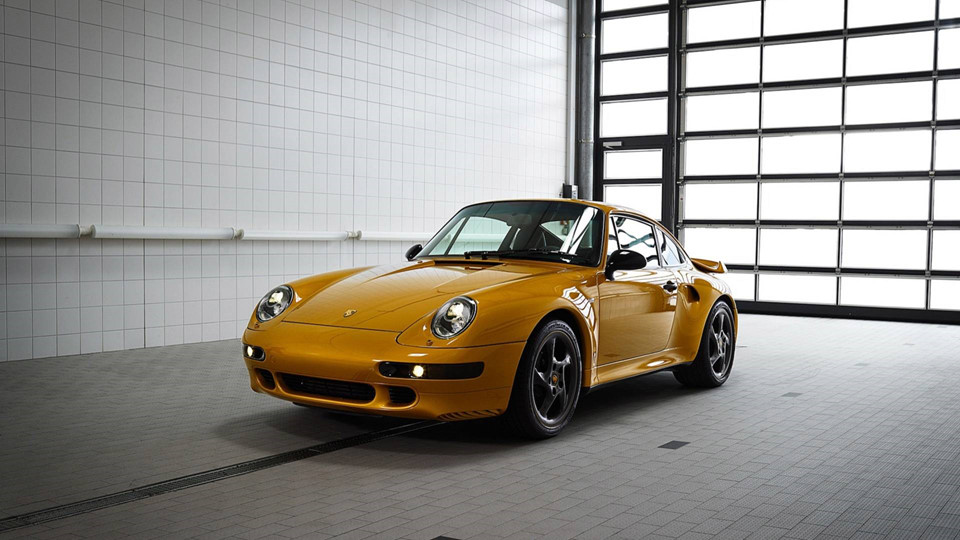 Xe cổ hồi sinh của Porsche chốt giá 3,1 triệu USD chỉ sau 10 phút-1