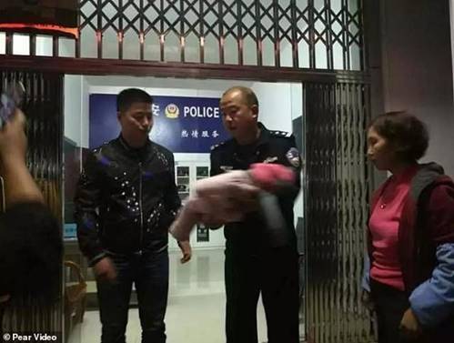 Thất vọng vì vợ đẻ con gái, người đàn ông Trung Quốc đem bán con khi mới 10 ngày tuổi-3