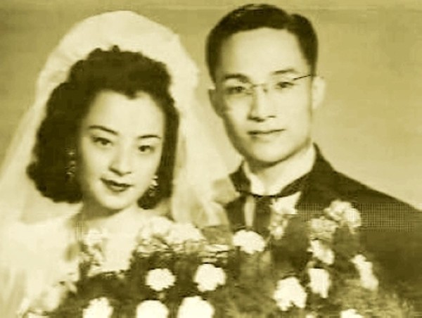 Nhà văn Kim Dung với nỗi đau vợ đầu ngoại tình, con trai tự tử-2