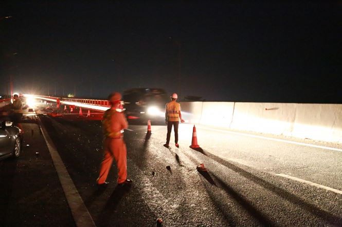 Tai nạn thảm khốc ở cao tốc Quảng Ninh - Hải Phòng, nhiều người chết-7