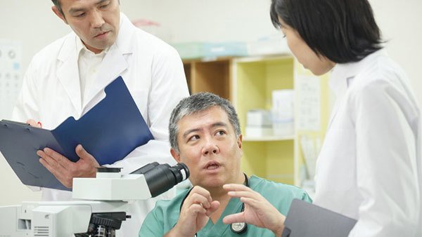 Chuyên gia Nhật tư vấn chiến đấu với ung thư-1