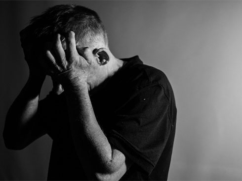 Giả vờ đi làm để lén quay về bắt trộm, không ngờ trộm đâu chẳng thấy, chỉ tóm được 2 kẻ trơ trẽn này!-3