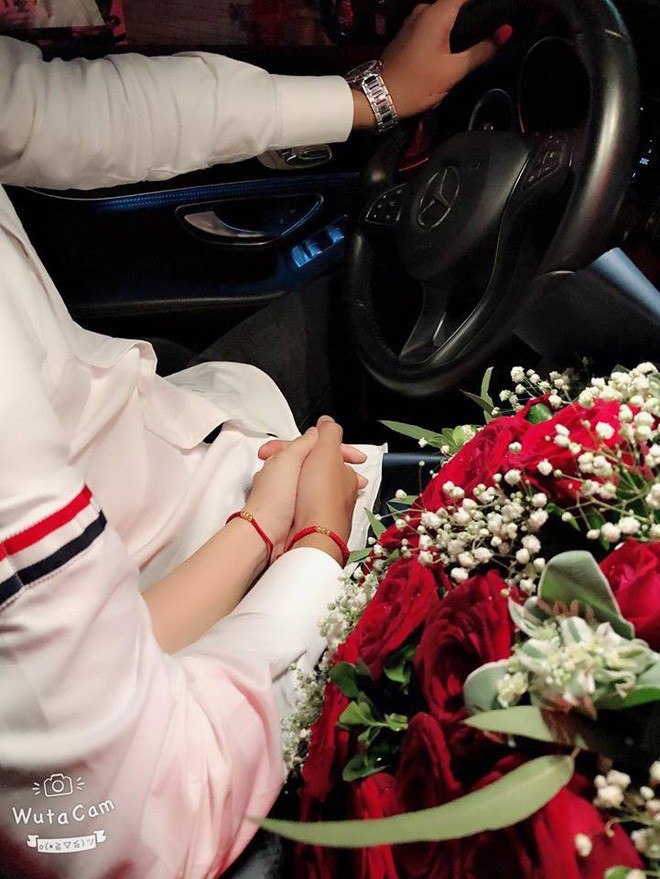 Fangirl vỡ vụn con tim khi xem ảnh Bùi Tiến Dũng tình tứ với bạn gái khi vừa về nước-6