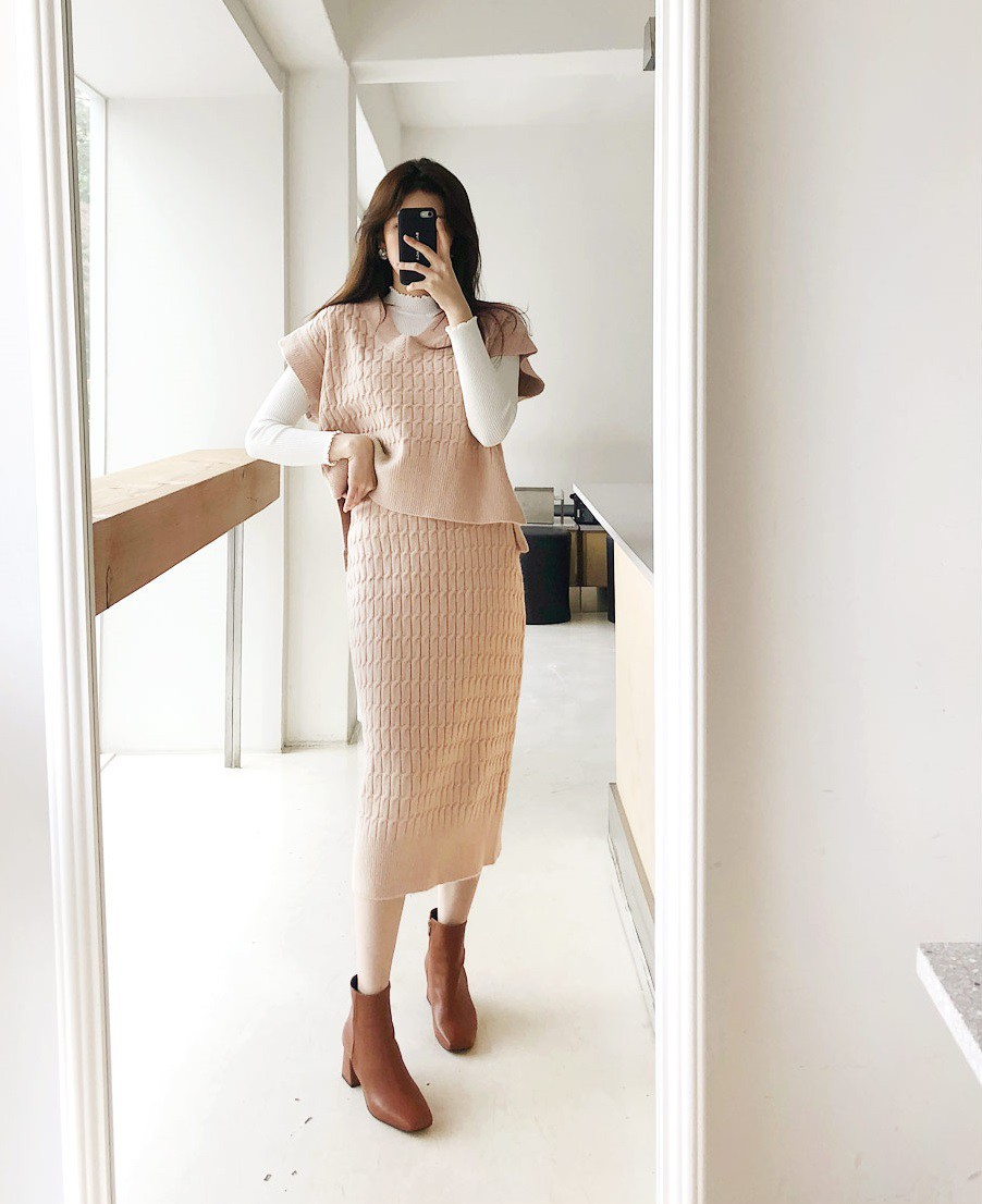 Nếu đã trót phải lòng” gam màu be nền nã, thanh lịch thì các nàng đừng bỏ qua 4 cách mix đồ tuyệt xinh này-2