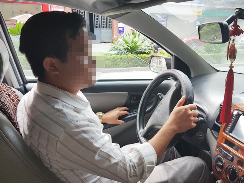 Học viên ngoại tình, thầy giáo lái xe nhận đòn oan-3