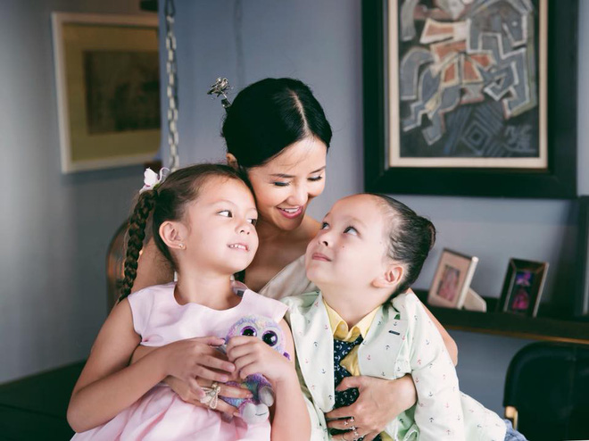 Chốn đi về của 3 mẹ con diva Hồng Nhung sau khi ly hôn với chồng Tây-6