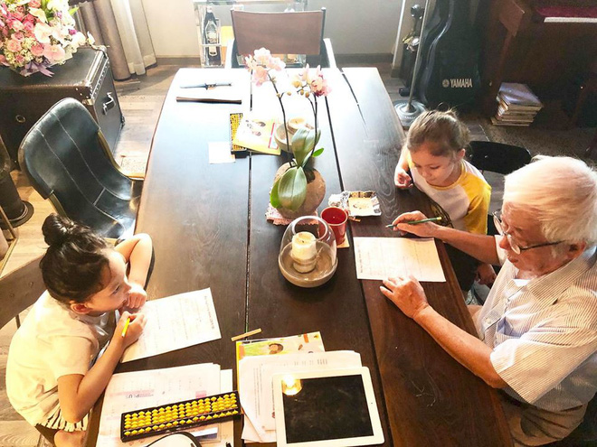 Chốn đi về của 3 mẹ con diva Hồng Nhung sau khi ly hôn với chồng Tây-11