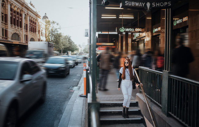 Xinh đẹp, trẻ trung đấy nhưng không thể nhận ra Thu Thủy với khuôn mặt càng ngày càng khác lạ này-3