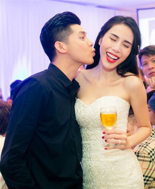 Trước khi xác nhận đường ai nấy đi, Thủy Tiên và Noo đã từng có thời gian trên bến dưới thuyền đến thế này-4