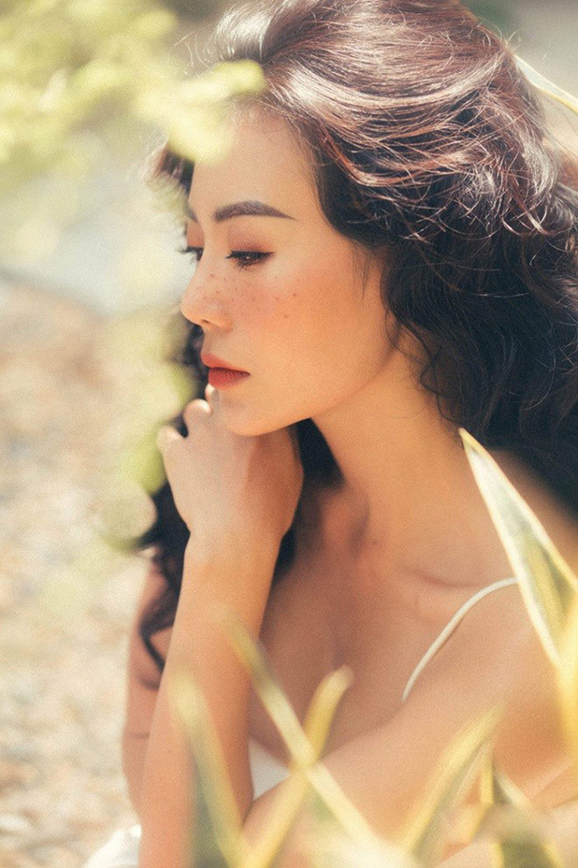 Khác xa hình ảnh gái ngành hết thời trong Quỳnh búp bê, Lan cave tung bộ ảnh xinh đẹp, gợi cảm đến từng centimet-7