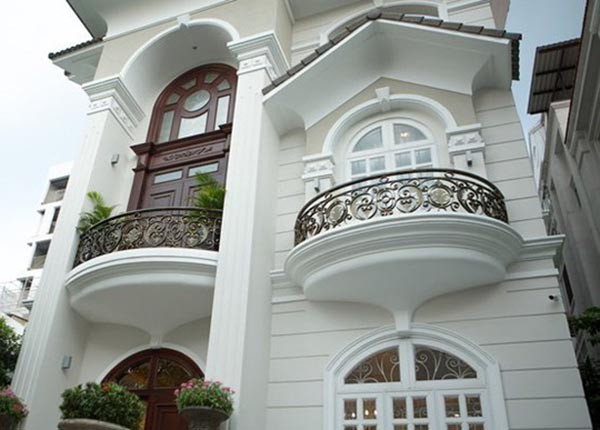 Hoa hậu nóng bỏng, giàu nhất Việt Nam giờ ra sao?-6