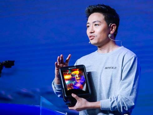 Samsung trình làng Galaxy Buds rẻ hơn AirPods, hỗ trợ sạc không dây-4