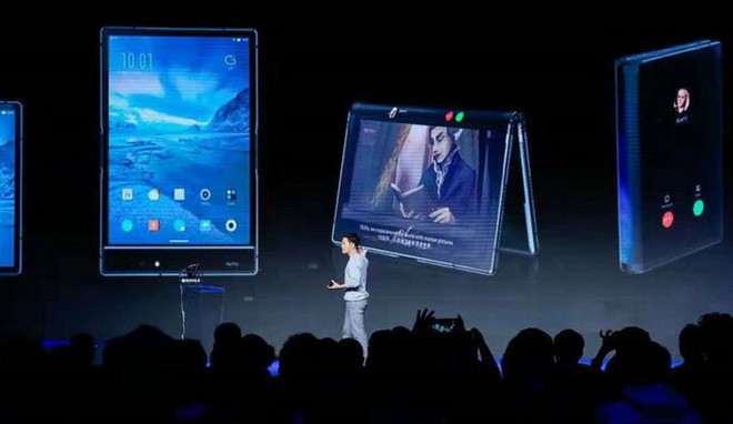 Smartphone bẻ cong đầu tiên trên thế giới: Tạt đầu trước cả Samsung, giá hơn 30 triệu đồng-3