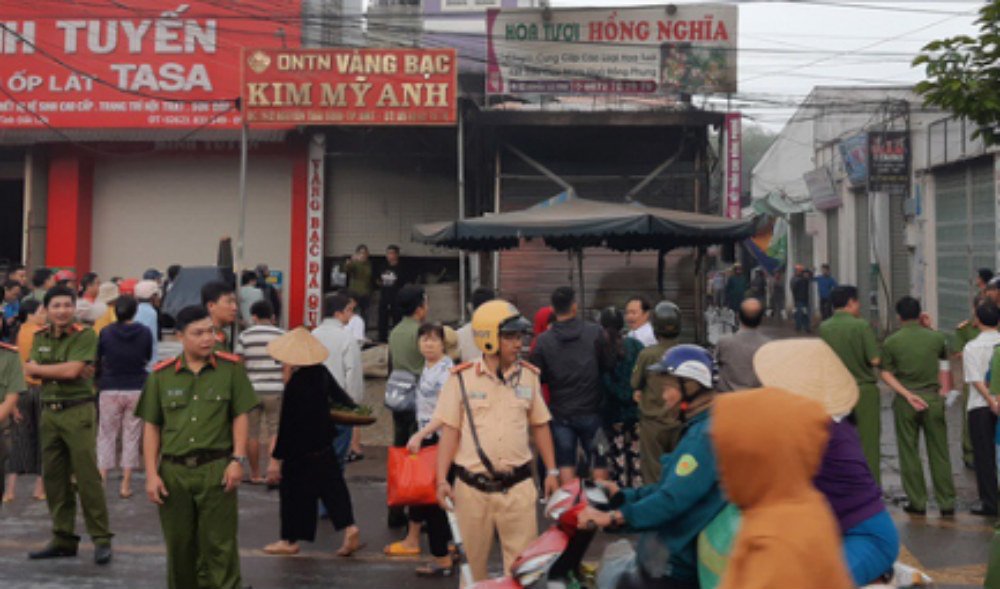 Cháy cửa hàng hoa 2 người chết: Bắt nghi can phóng hỏa-2