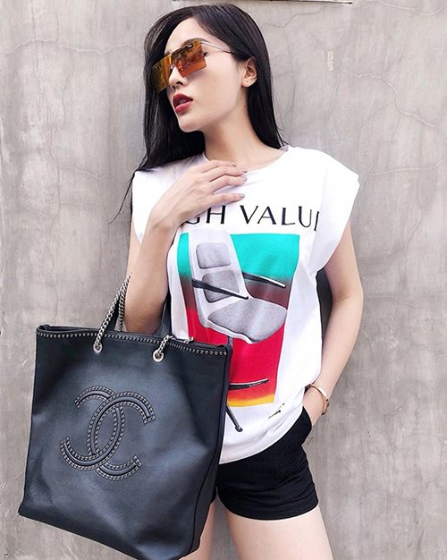 Kỳ Duyên hiếm hoi mặc áo 150 ngàn đồng, fan tưởng áo hiệu chục triệu-9